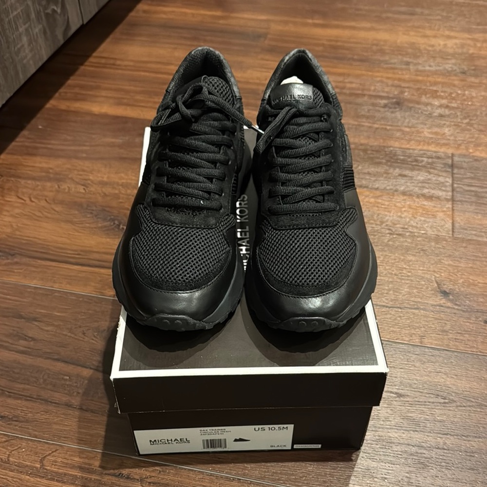MICHAEL Michael Kors NWT Dax Trainer Circular Mesh Black Sneakers